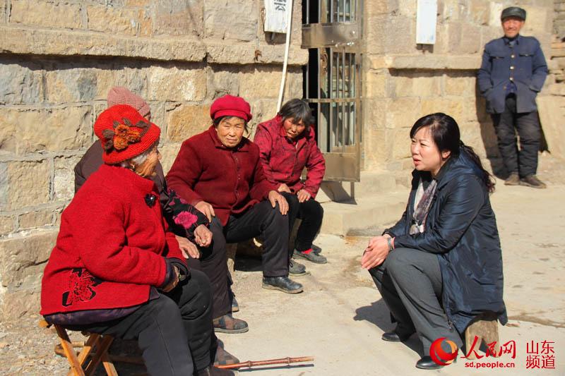 2��16�����r�v�����³�����������ǰ��һ�������������ʹ�����������ҳ������zӰ �δ䣩