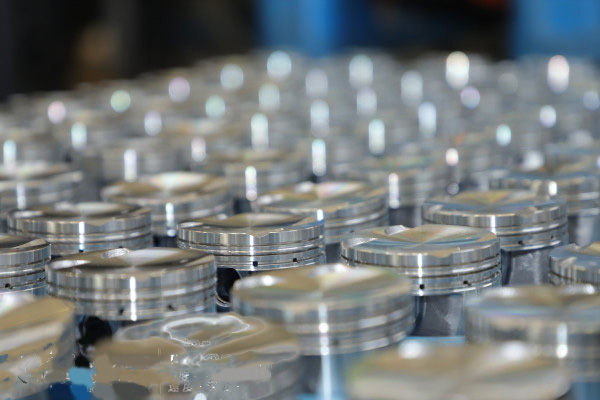 �I�ݲ����������ԳֿƼ����I(l��ng)��(chu��ng)��            1986������,�B�m(x��)30����̎����(n��i)�ИI(y��)�I(l��ng)܊��λ,�C�ό���ȫ��������4λ����Ԕ��(x��)��