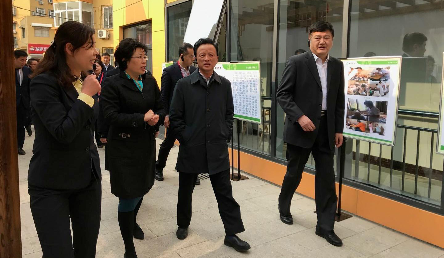 ��ʮ�����}"����"�{(di��o)�нM�_չ�����άF(xi��n)��"����"