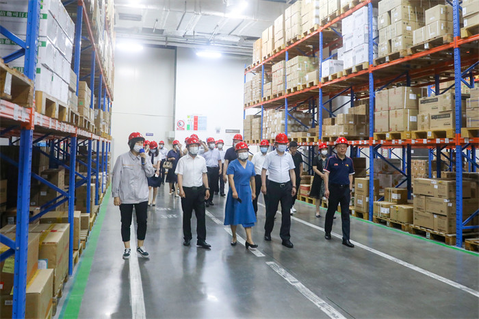 �W(xu��)Ժ�c���ˆT���^�A��ɽ�|�t(y��)ˎ���޹�˾�F(xi��n)���}����������