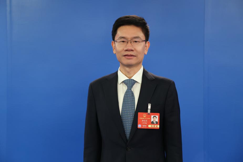 全國(guó)人大代表、山東省日照市委書(shū)記李在武。受訪者供圖