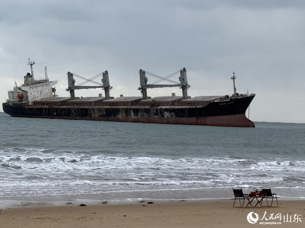 榮成市布魯威斯號(hào)。 李子悅 攝