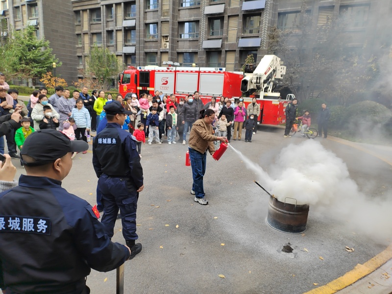 消防進社區(qū)